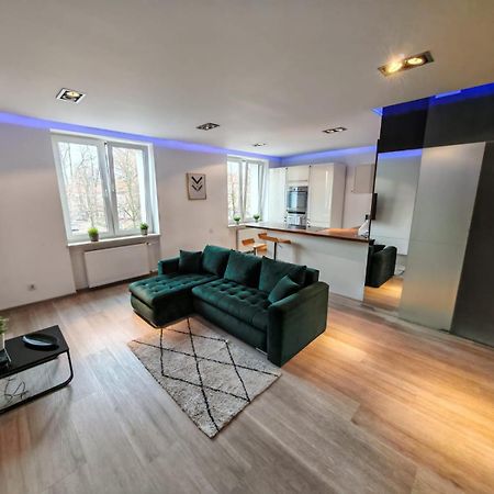 Nowoczesny Apartament III Al. Nmp Częstochowa Екстериор снимка